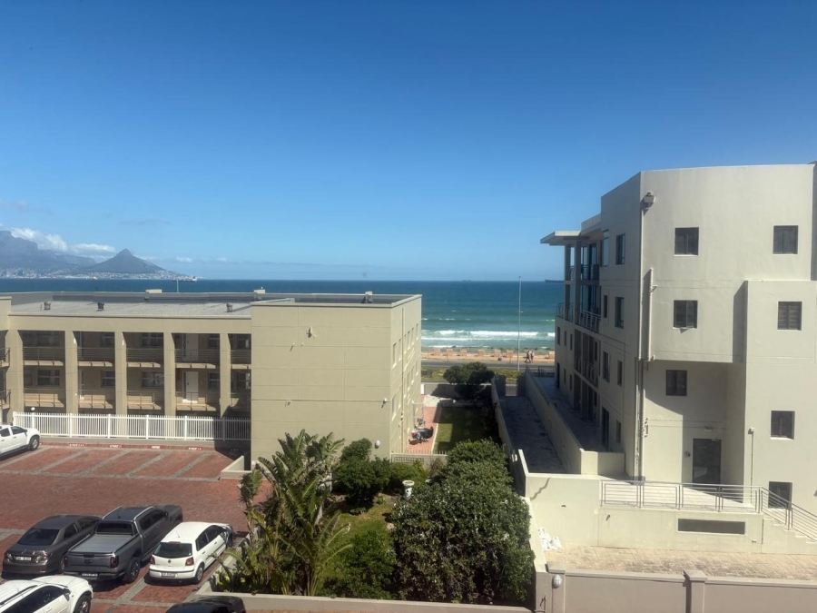 To Let 3 Bedroom Property for Rent in West Beach Western Cape